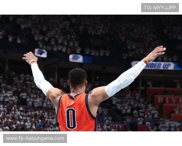 威少狂砍大三双，帮助国王大胜勇士，威少打破三双记录