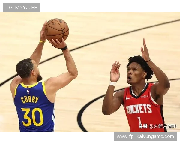 休斯敦火箭半场进攻,阿尔佩伦申京串联全队