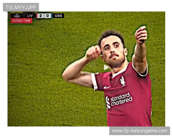 利物浦若塔训练中头球精准制导